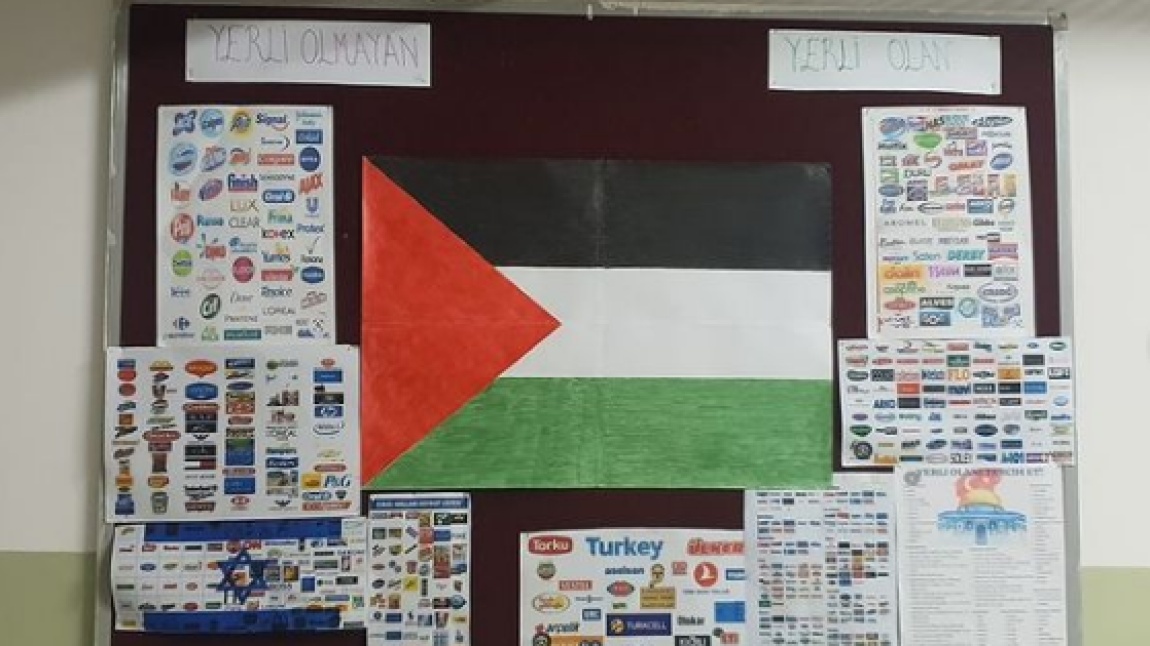 Yerli ve yabancı ürünlerimiz #Filistine destek panomuz